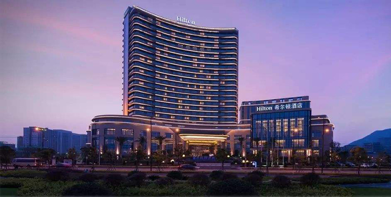 昆明空港希尔顿半容积式换热器、板式换热器采购案例